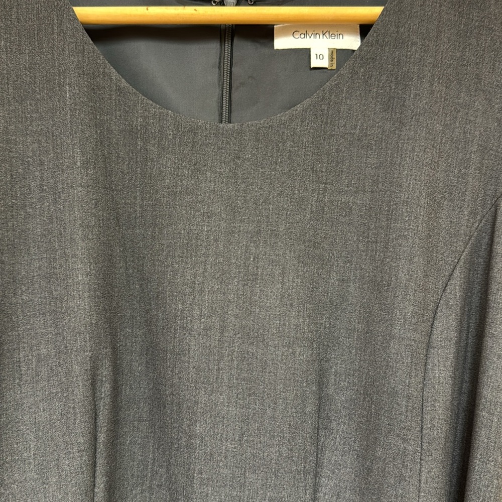 NWOT, Calvin Klein- never worn sheath dress. - Picture 4 of 6